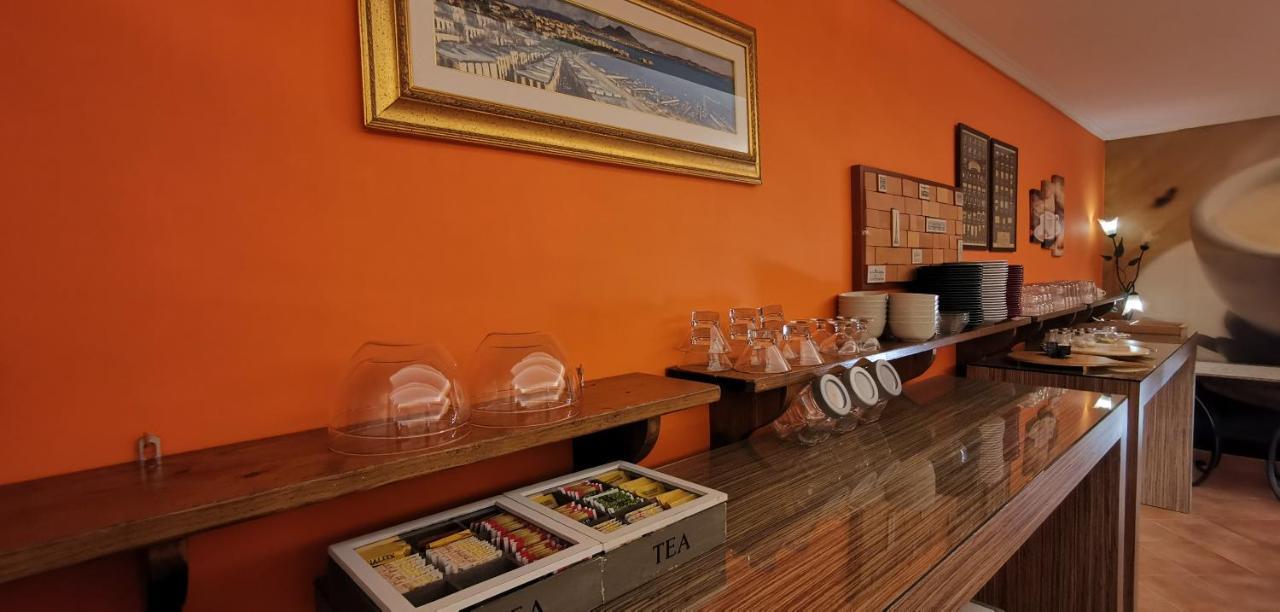 Hotel Neapolis Kültér fotó
