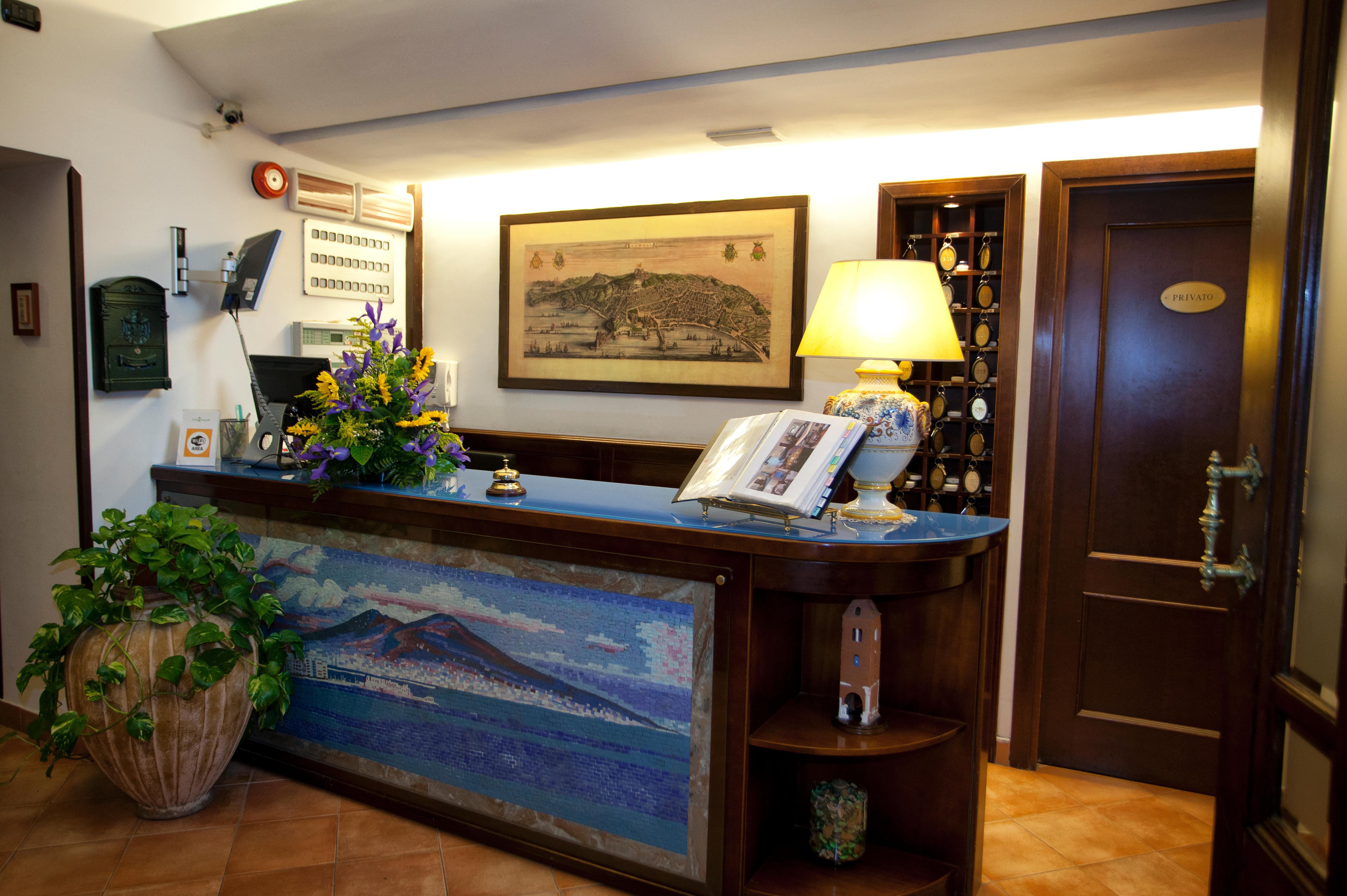 Hotel Neapolis Kültér fotó